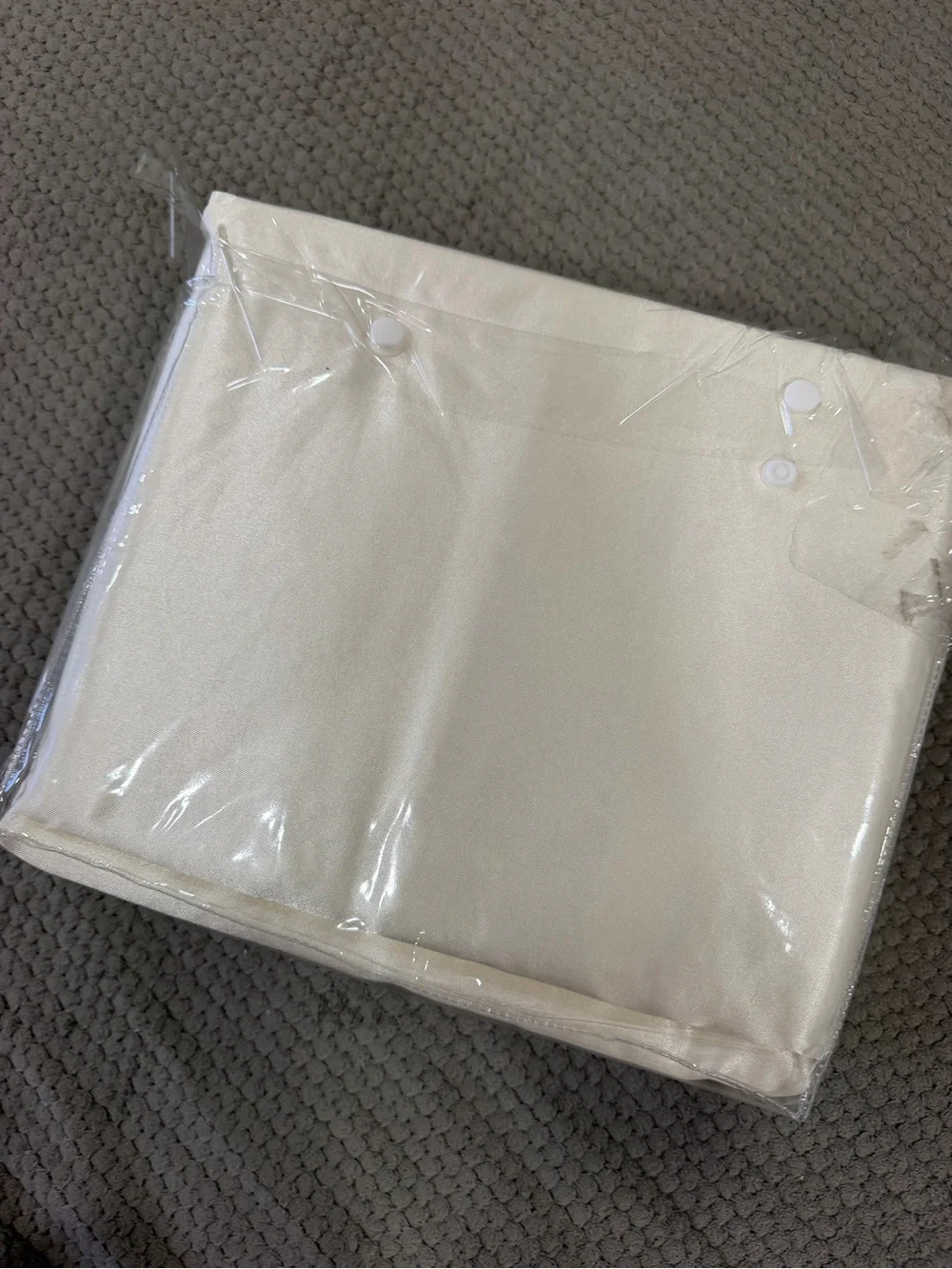 Essentials Satin Sheet Set in Ivory